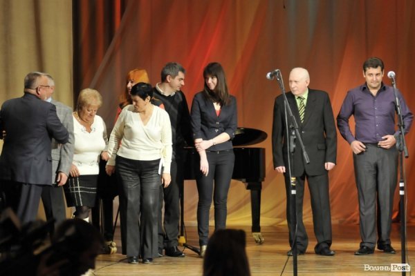У Луцьку нагороджували працівників телебачення, радіо і зв’язку. ФОТО
