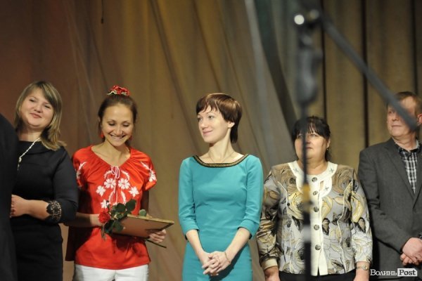 У Луцьку нагороджували працівників телебачення, радіо і зв’язку. ФОТО