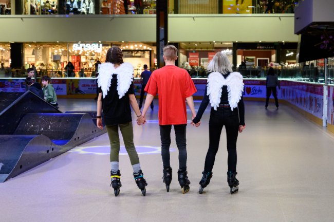 На арені розваг «GeneratorCitу» відбулася дискотека на роликах. ФОТО*