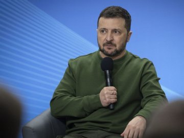 Зеленський відповів на закиди щодо своєї нелегітимності як президента