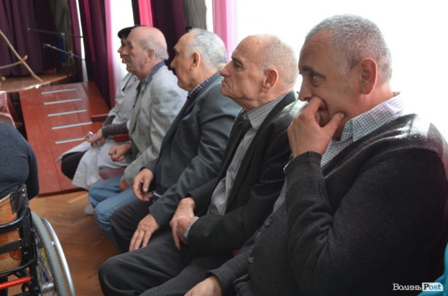 «Ми витрусимо з держави гроші для пенсіонерів та ветеранів», – Олег Ляшко у Луцьку*