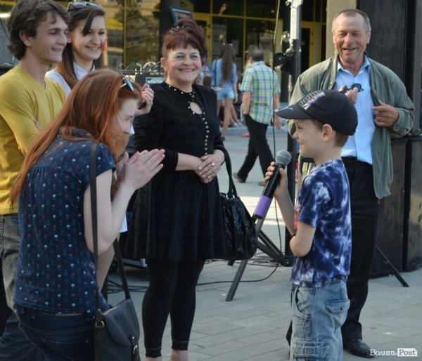 Як у Луцьку збирали гроші на благодійність. ФОТО