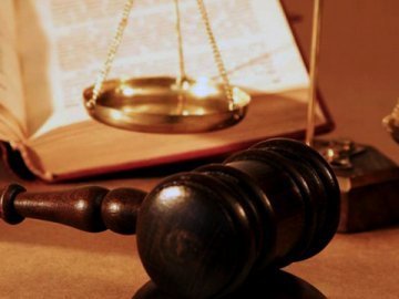 Голові волинського суду закидають корупцію