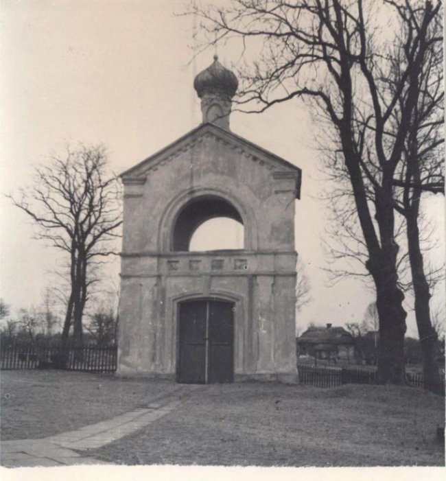 Архітектура не має аналогів на Волині: опублікували ретросвітлини сільської церкви