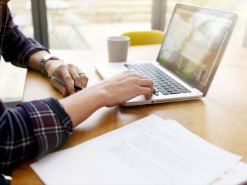 У Польщі викрили фірму, яка нелегально працевлаштувала майже 3 сотні українців