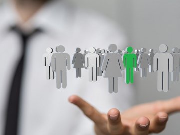 Що вказує на необхідність впровадження електронної системи підбору персоналу?*