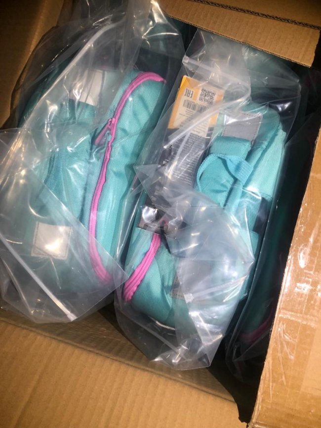 Через Волинь незаконно хотіли ввезти шкільне приладдя на понад мільйон гривень