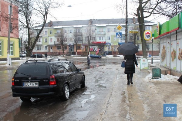 Нововолинців попередили: на вулицях – сильна ожеледиця