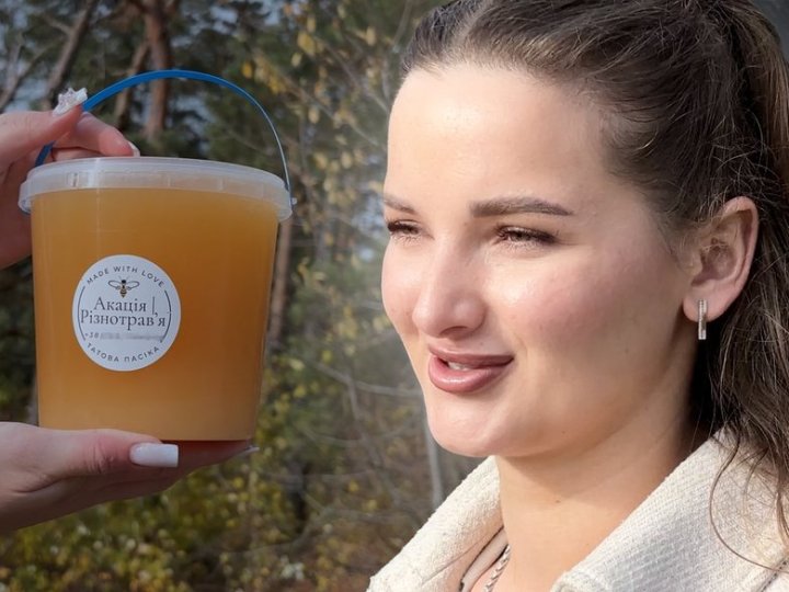 Зберегти пасіку до повернення тата: 22-річна волинянка доглядає за бджолами зниклого на війні батька 