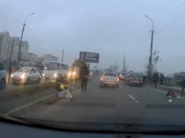 Розповіли про стан дівчинки, яку збили на Карпенка-Карого у Луцьку