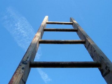 Ремонтував дах: у Луцьку трагічно загинув чоловік