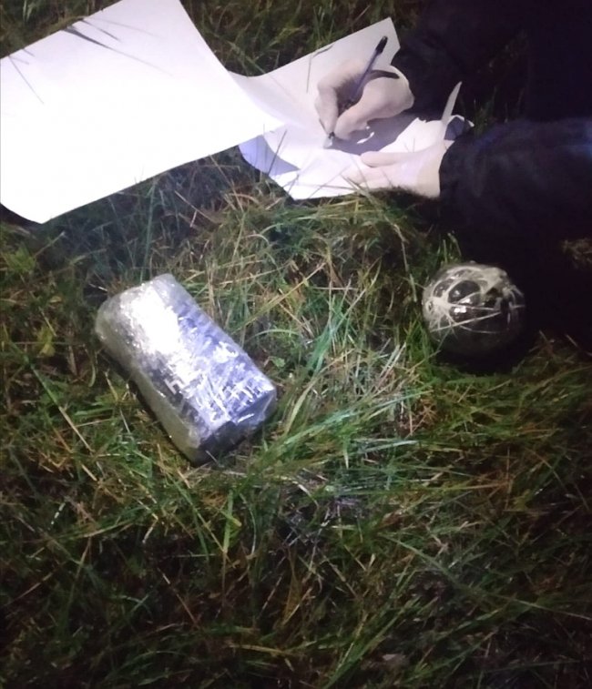 У колонію на Волині передали невідомі пігулки у дезодоранті. ФОТО