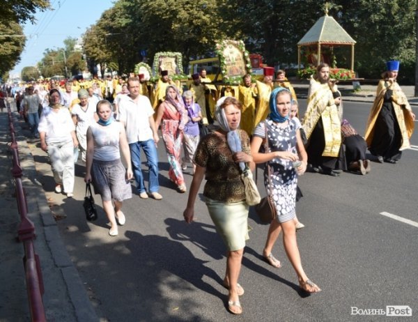 У Луцьку відбувся хресний хід. ФОТО 