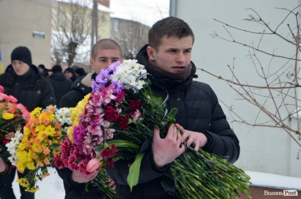 «Десантник пішов у небо»:  у Ківерцях поховали Героя Маріса Камінського