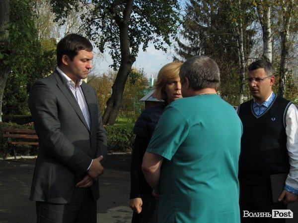 Богомолець у Луцьку поспілкувалася із військовими. ФОТО