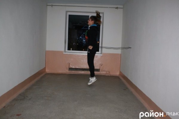 Гуртожиток Луцька: «від сесії до сесії живуть студенти весело». ФОТО