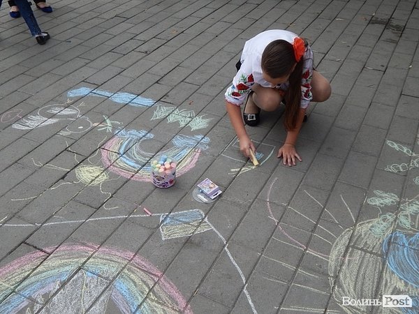 У Луцьку збирали кошти для волинських солдат. ФОТО