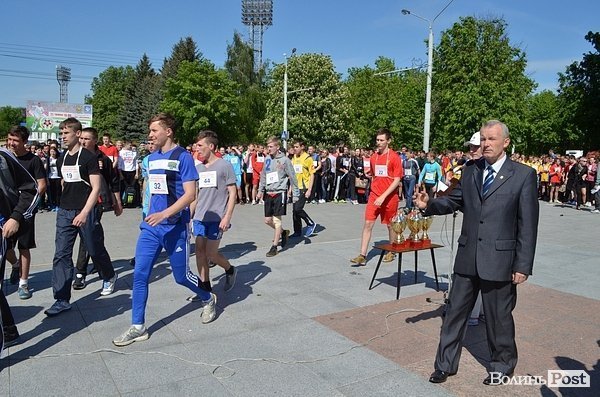 У Луцьку – легкоатлетична естафета. ФОТО