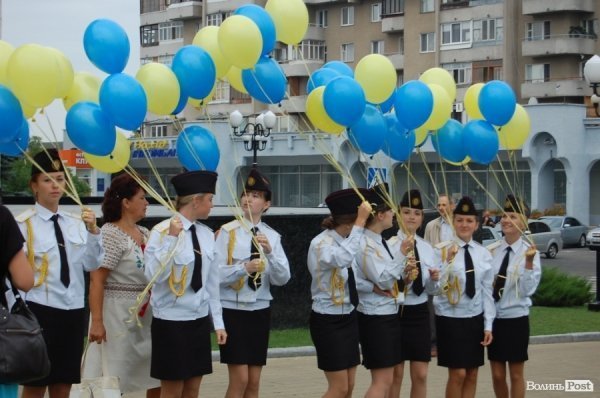 У День Прапора губернатор Волині говорив про місце України в Європі. ФОТО