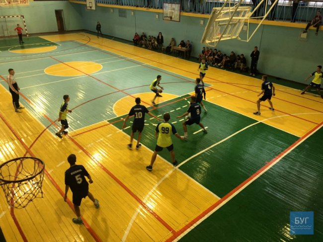 Гандболісти з Волині виграли перший матч чемпіонату України. ФОТО