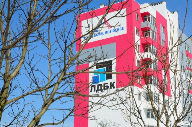 Cонячний фотозвіт з будмайданчика «Caramel Residence» у Луцьку*