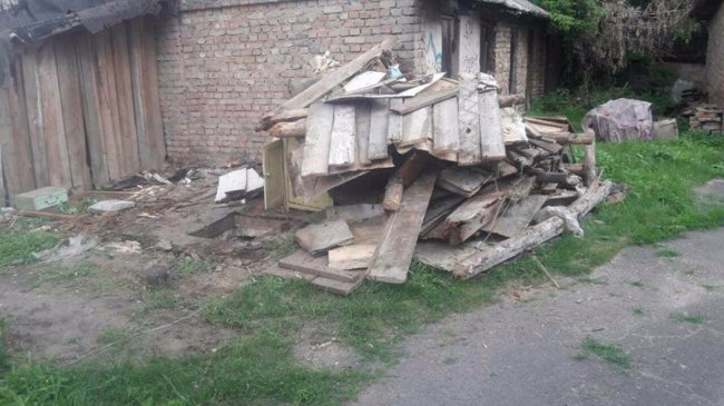 У Луцьку демонтували сараї, які «роками стояли занедбані»