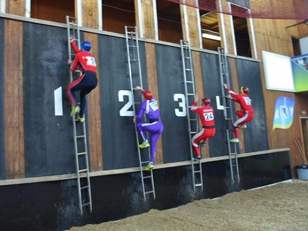 Волинські рятувальники беруть участь у Всеукраїнських змаганнях з пожежно-прикладного спорту. ФОТО