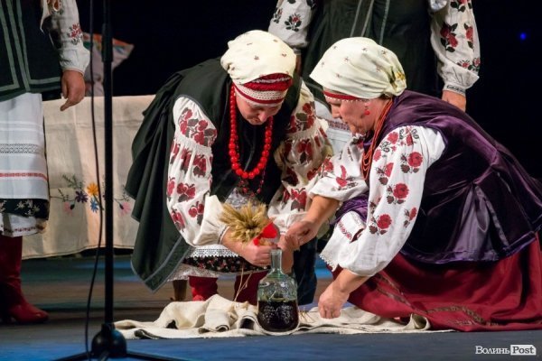 «Берегиня» фінішувала українським весіллям. ФОТО