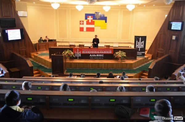 Депутат Гузь позбувся керівної посади. ФОТО