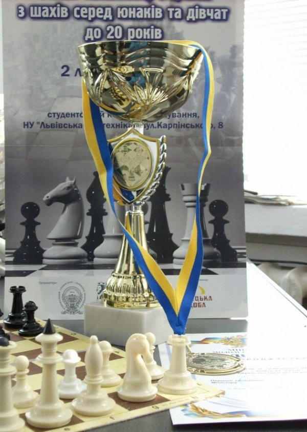 Дівчина з Луцька стала чемпіонкою України з шахів