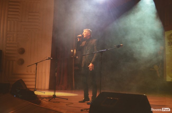 У Луцьку відбувся V міський фестиваль-конкурс двійнят та близнят. ФОТО