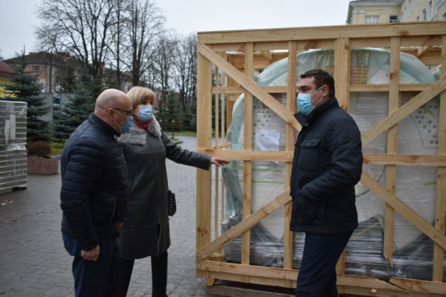 Волинській обласній лікарні купили новий комп’ютерний томограф