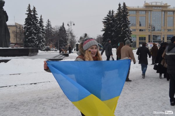 Ланцюг єднання в Луцьку. ФОТО