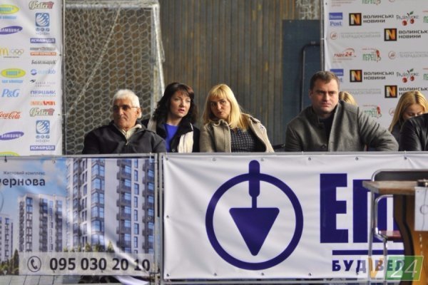 У Луцьку змагалися штангісти. ФОТО