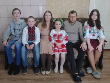 На Волині матір чотирьох діток віддала нирку своєму чоловікові