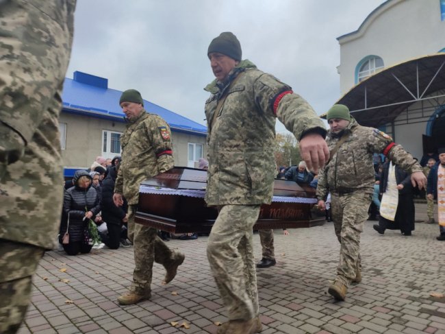 Сьогодні у Луцькому районі попрощалися із Героєм Михайлом Боярчуком 