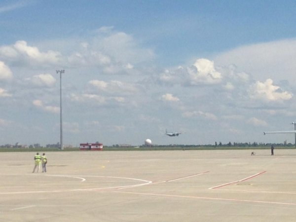 До Нідерландів вилетіли літаки із тілами пасажирів Boeing. ФОТО