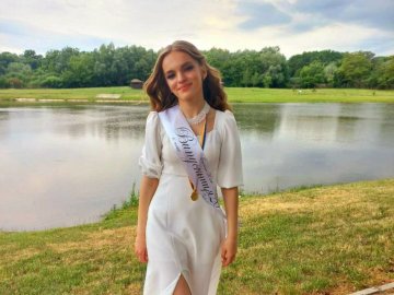 Випускниця з Волині набрала максимальну кількість балів на НМТ з історії України