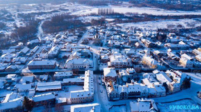 Засніжений Луцьк показали з висоти. ФОТО