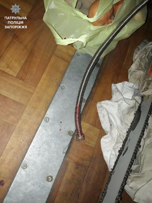 У Запоріжжі молодики влаштували тортури 18-річному хлопцю