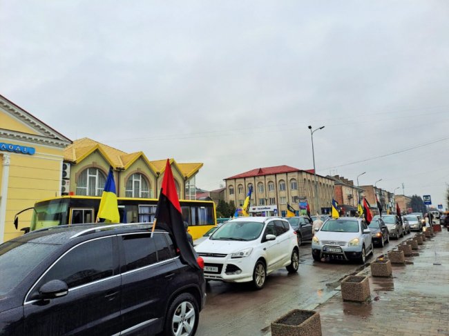 Навіки 43: у Ковелі попрощалися з полеглим зенітником