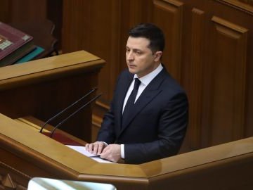 Зеленський оголосив про створення нового політичного союзу Британії, України та Польщі