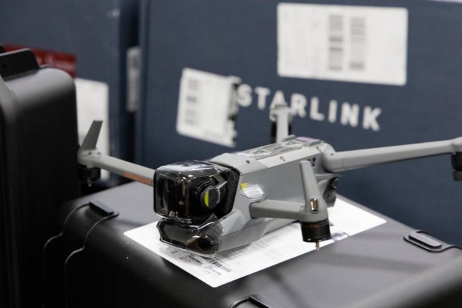 Із Луцька відправляють на фронт партію допомоги на 30 мільйонів