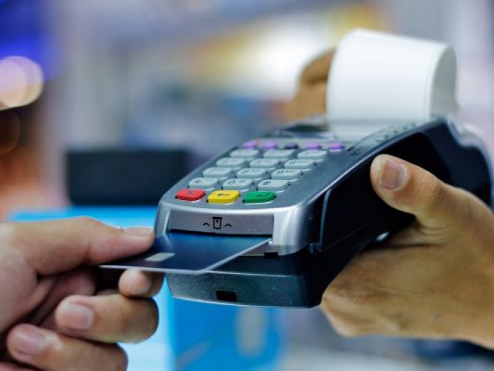 Запровадження терміналів для ФОП 1 групи відтермінували: що вирішив Кабмін