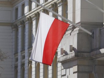 Польща призупинила розслідування щодо падіння ракети у прикордонному селі у 2022 році, – ЗМІ