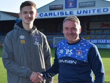 Футболіст з Луцька гратиме у третьому футбольному дивізіоні Англії