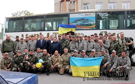 Із сходу України повернулися півсотні волинських правоохоронців. ФОТО