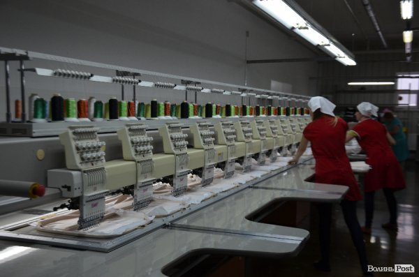 Безпека та якість: луцька фабрика показала, як виготовляє іграшки