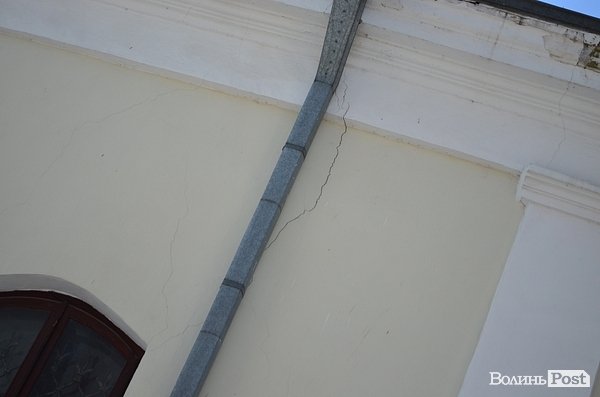 У Луцьку будинок Косачів тріщить по швах. ФОТО