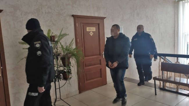 Вбивство двох військових на Волині: обвинуваченого просять ув'язнити довічно